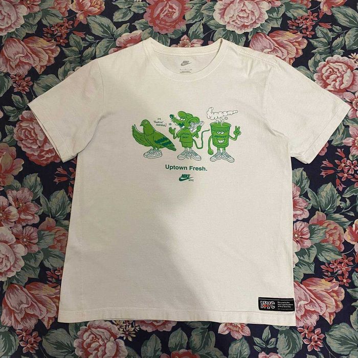 Nike Uptown Fresh NYC оригинал футболка с принтом размер S белая