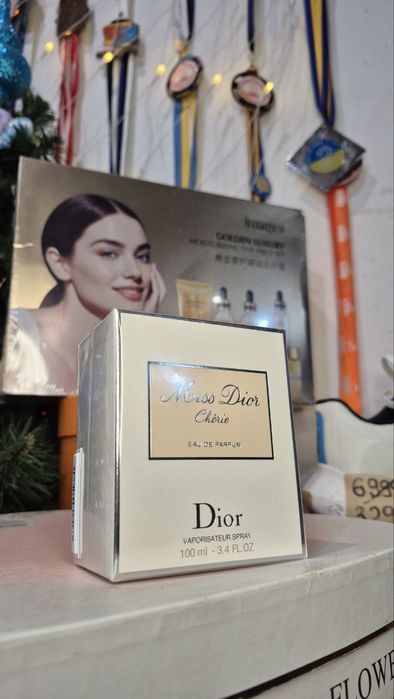 Оригінал Dior Miss  (Cherie) or Blooming Bouquet -Туалетна вода парф
