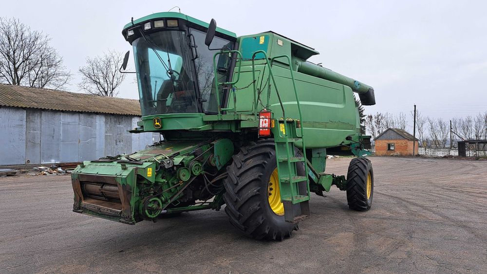 Комбайн Джон Дір 9560WTS 2003 р.в. дві жатки в комплекті