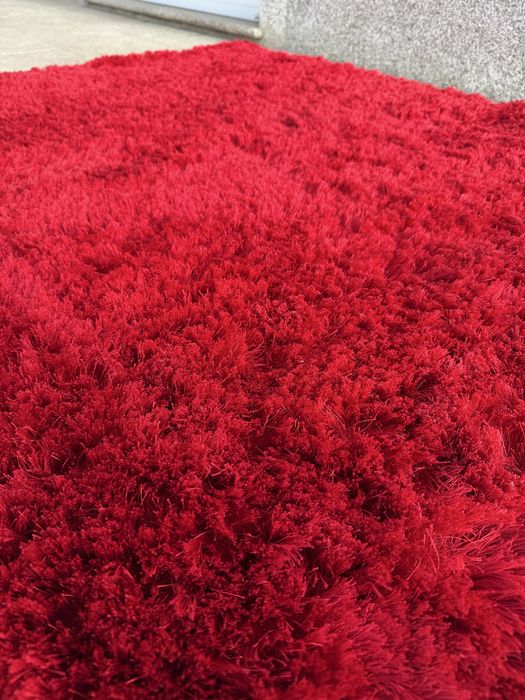 Tapete felpudo vermelho