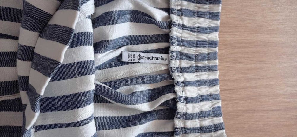 Stradivarius Marynarskie spodnie Białe Granatowe paski r M Casual