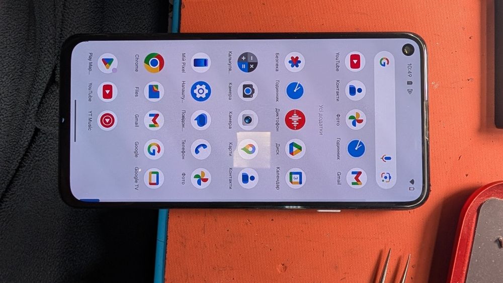 Google Pixel 4a 5g ( не працюють камери, без дисплея)