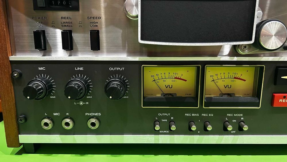 Leitor de bobines TEAC A-3300SX