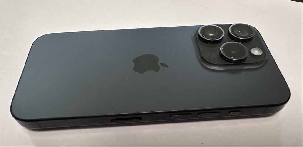 Korpus / Obudowa iPhone 15 Pro - Stan Idealny - Kompletny