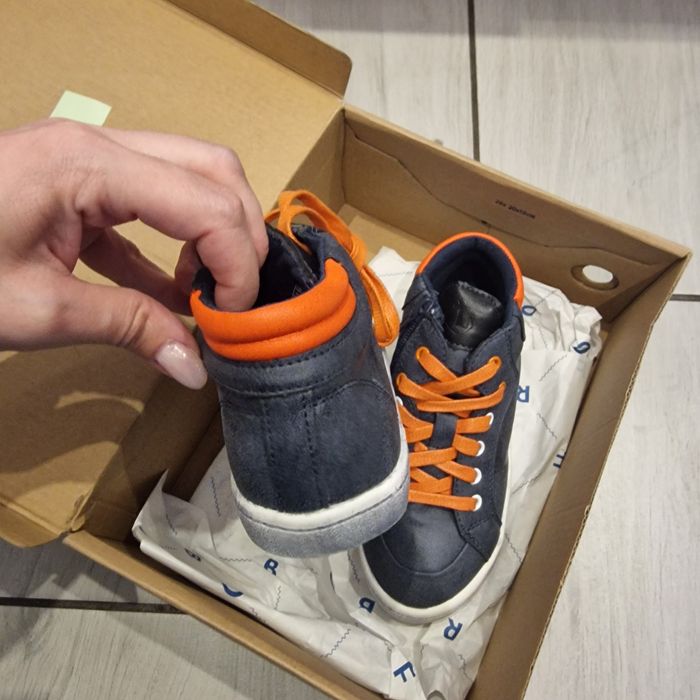 Buty przejściowe nowe