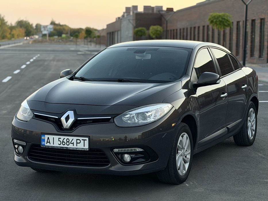 Renault Fluence 2012 Газ/Бензин 1.6 Автомат
