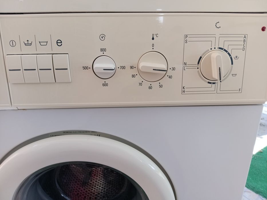 Máquina de Lavar Roupa Siemens