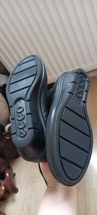 Kozaki Ecco skóra naturalna nieprzemakalne. .Buty na koturnie. roz.37