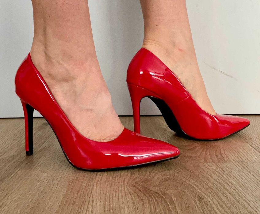 NOWE! Lakierki czerwone czółenka szpilki 37