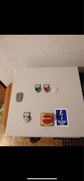 Szafa sterownicza sterowanie napedem z falownikiem regulacja obrotow