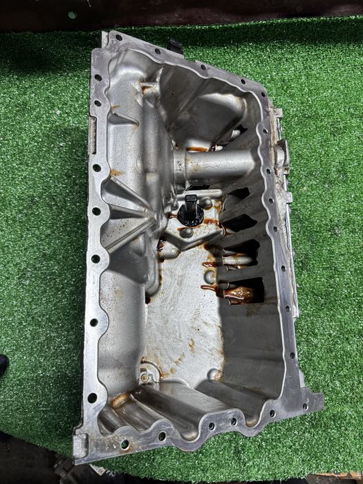 Поддон BMW X1 e84 2.8 Xdrive N20B20A /139920 10