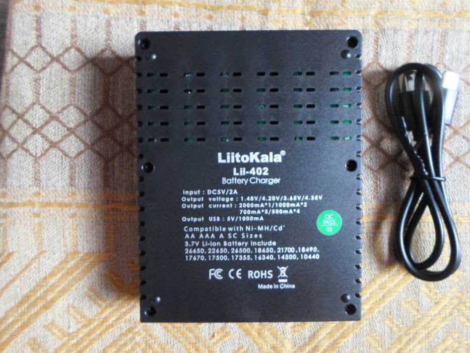 зарядное устройство для акумуляторов АА/ААА и других LiitoKala Lii-402