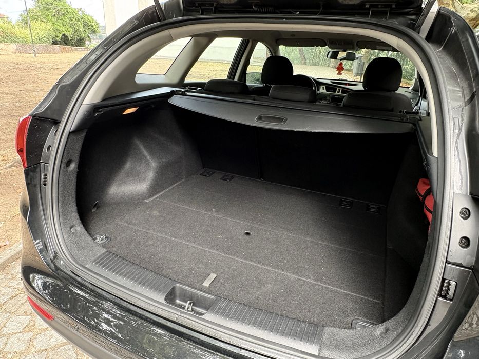 Kia Ceed SW 1.4 Crdi - Nacional - Impecável