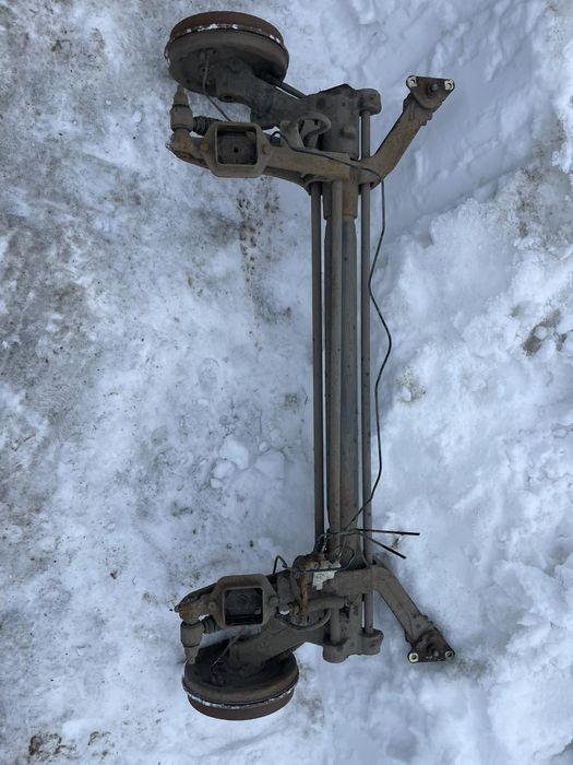 продам балку Пежо партнер