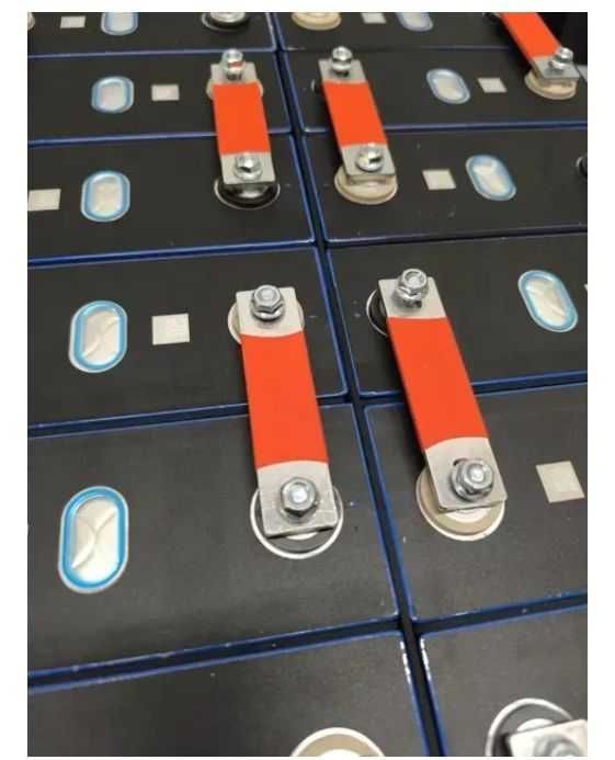 Монтажний комплект для LiFePO4 3.2 V (280 Ah / 306 Ah / 314 Ah)