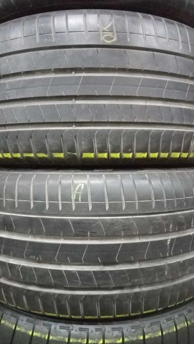 275/45/20 305/40/20 Pirelli PZero PZ4 RFT*
