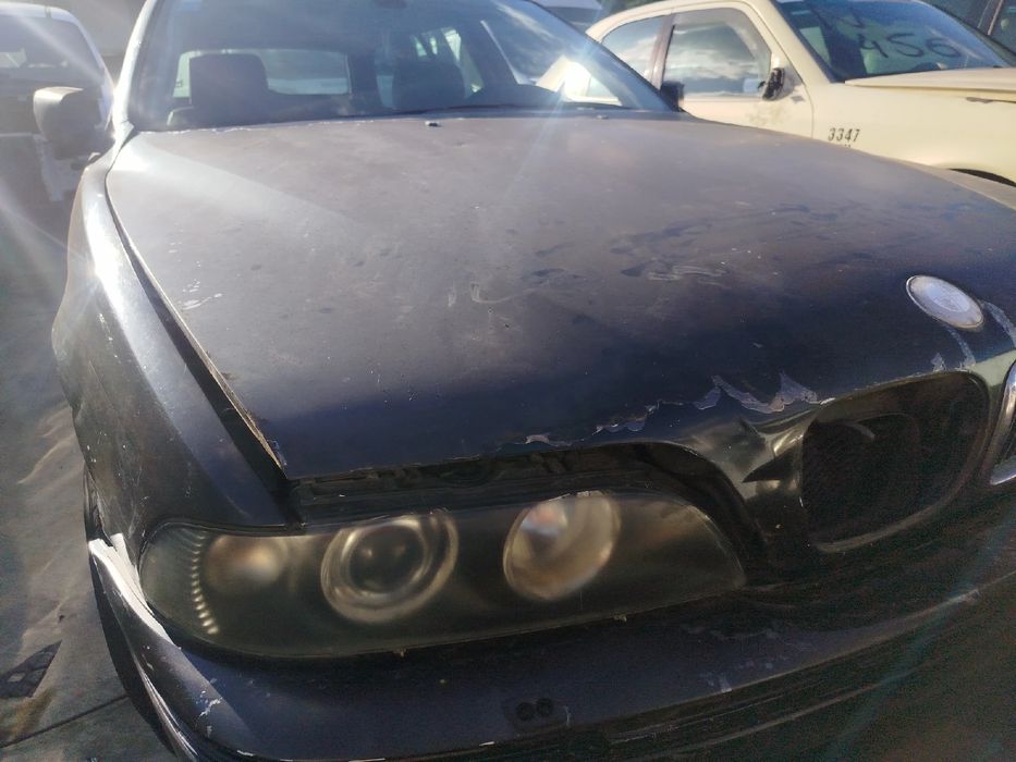 Capot BMW 5 Touring (E39)