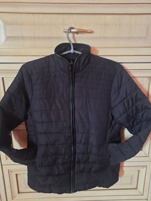 Весняна куртка atmosphere 40p