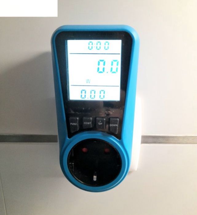 Tomada medidor de energia digital com LCD