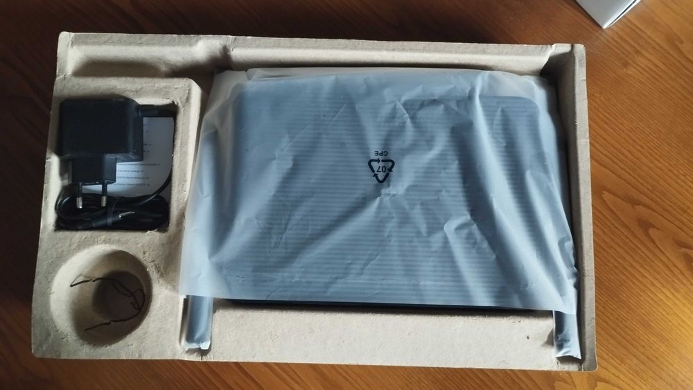 Router Xiaomi AX3200 Wi-Fi 6 Gigabit / Mesh com caixa original em ótimo estado negociável