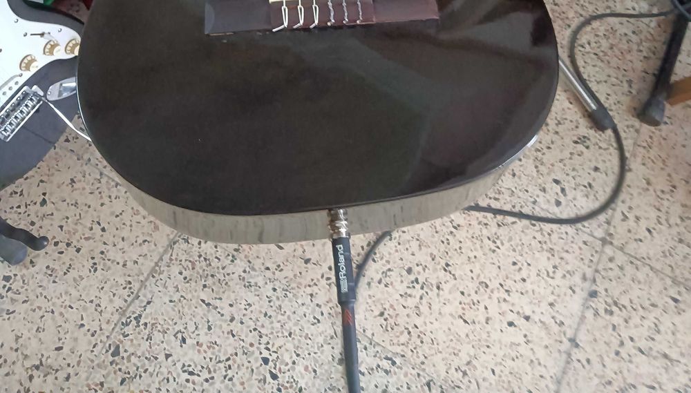 Guitarras Ciganas Evita modelo 00325