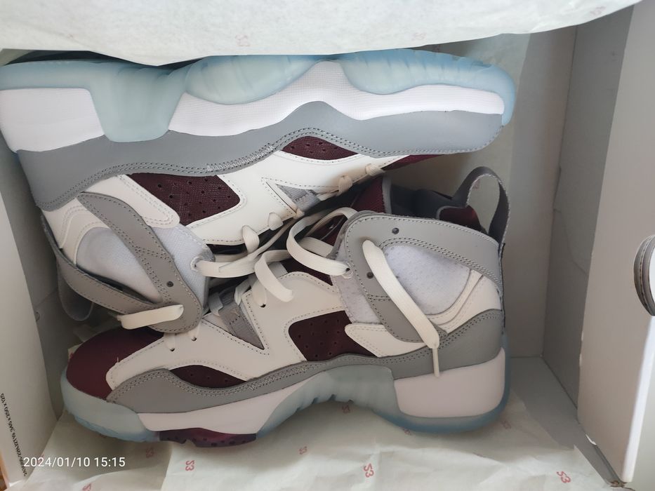 Jordan Jumpman Two TREY