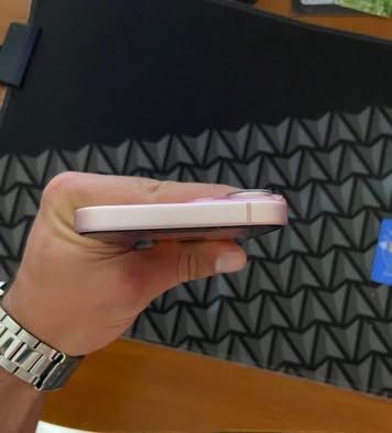 Iphone 15 / 128GB, com garantia