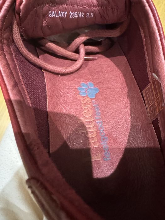 Шкіряні кросівки Padders 36