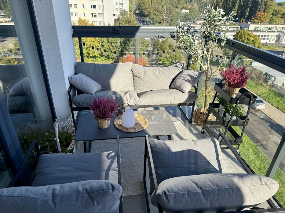 Praktycznie nowy zestaw mebli ogrodowych balkonowych JYSK szary