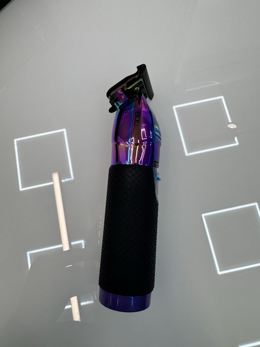 Продам тример BaBylissPRO