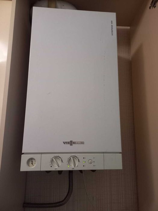 Продам 4-кім квартиру АВТОНОМНЕ ОПАЛЕННЯ. вул. Небожинського.