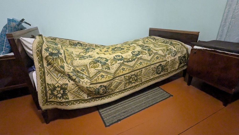 Ліжко. Стан на фото. Безкоштовно. Самовивіз