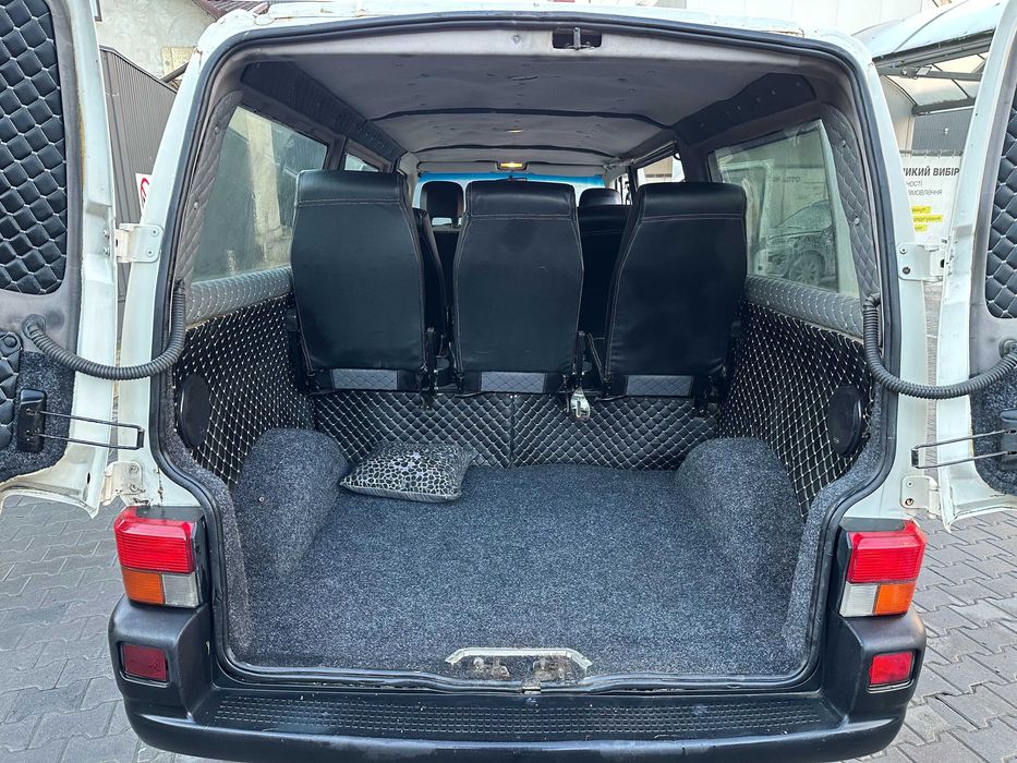 Volkswagen Transporter 1999 IV покоління (FL)/T4  •  LR 1.9D MT