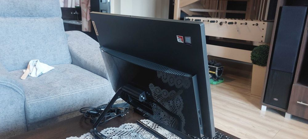 komputer all in one  Lenovo IdeaCentre A340-22AST Zadbany