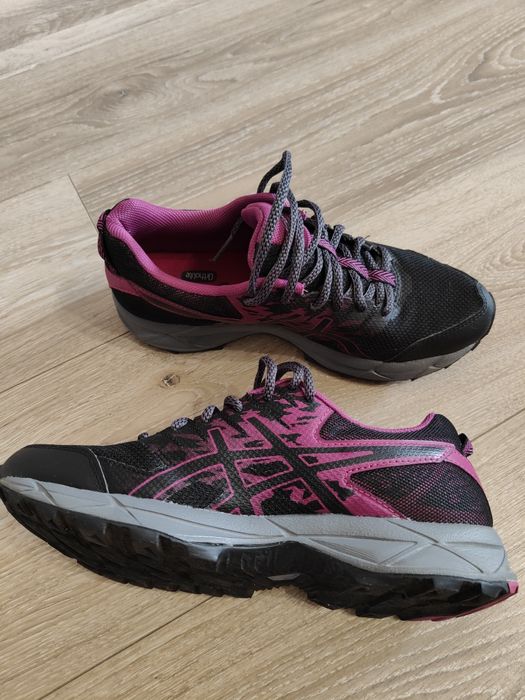 Кросівки Asics, розмір 37-37,5