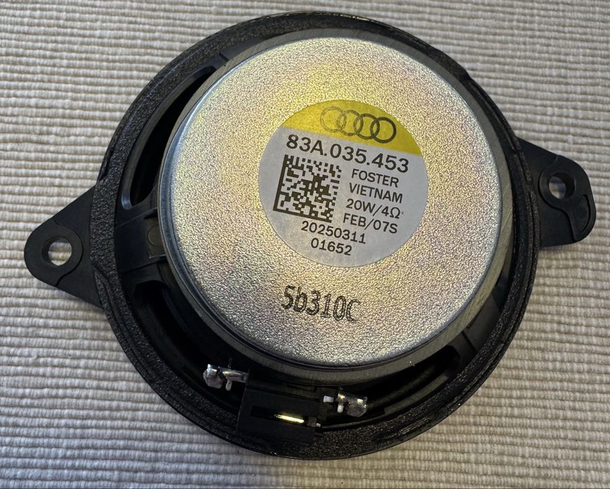 Zestaw głośników Audi Q3 Sound System z subwooferem
