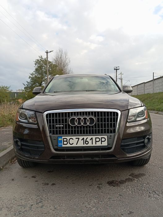 audi q5 2.0 Tfsi. 2011 року  ауді ку 5  кю 5