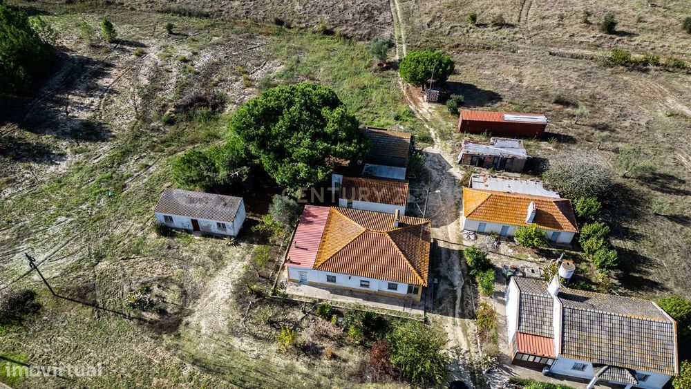 Moradia C/ Terreno 5 Ha | Foros De Almada | Projecto Aprovado