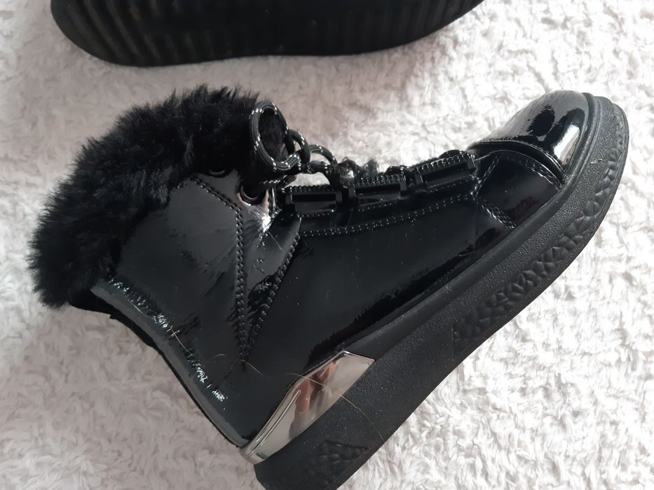 Buty botki damskie lekko ocieplane 38