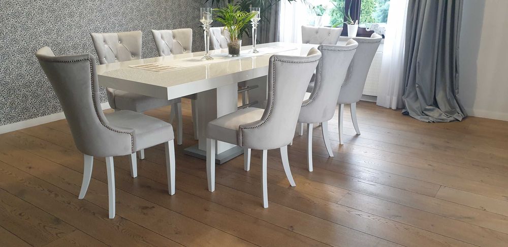 Krzesło pikowane tapicerowane z kołatką glamour nowe