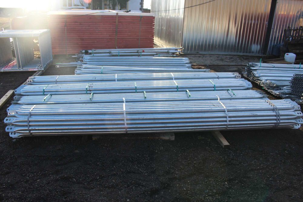 Rusztowanie elewacyjne plettac 9x8m powierzchnia robocza 72m2
