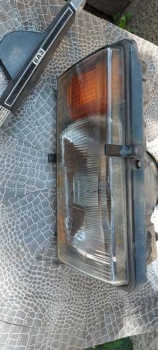 Передняя фара ваз 2104