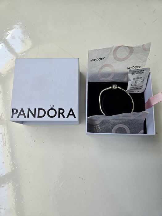Pulseira Pandora original (Tamanho 16) numerada com comprovativo - Como nova com caixa