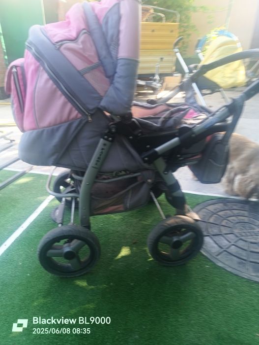 Продам коляску 500грн