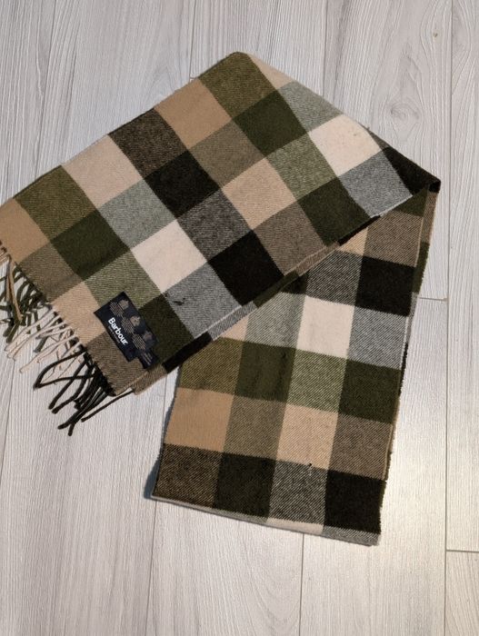 Вовняний шарф у клітинку від бренду Barbour, виготовлений у Шотландії - шарф Barbour unisex