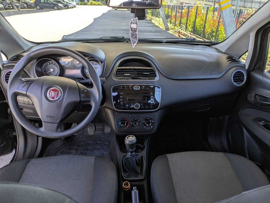 Fiat Punto 1.2 Lounge | Nacional | Apenas 89mil km | Revisto | 7.490€