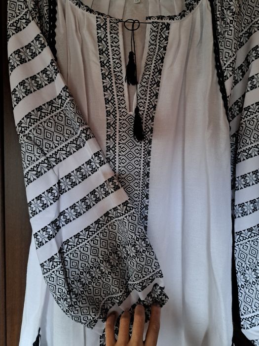 Вишите плаття, українське плаття