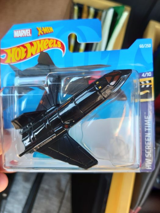 hot wheels x men jato passaro negro
