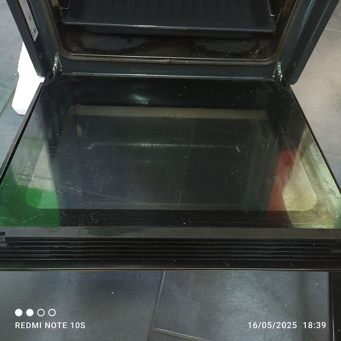 Forno usado teka especificações na primeira umagem