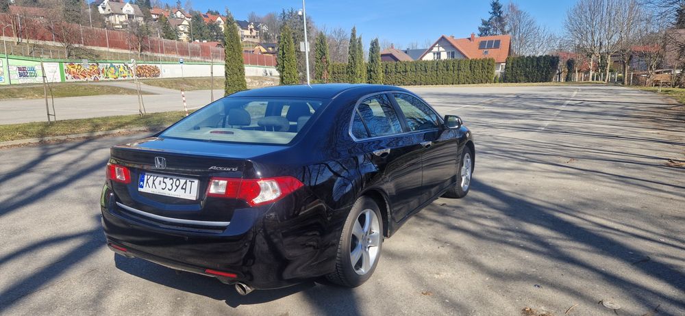 Honda Accord VIII  2.0 benzyna